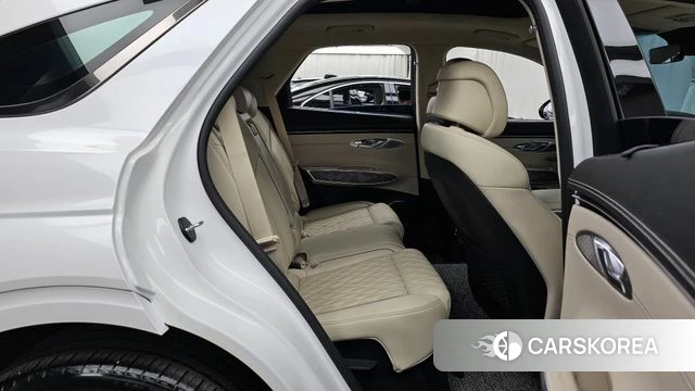 Genesis GV70 2023 Белый из Кореи, фото 3