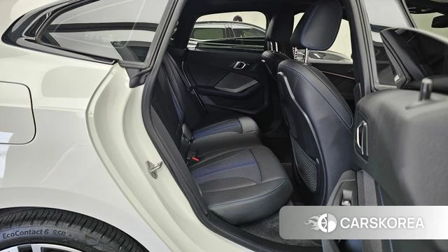 BMW 2 Series Gran Coupe (F44) 2024 Белый из Кореи, фото 3