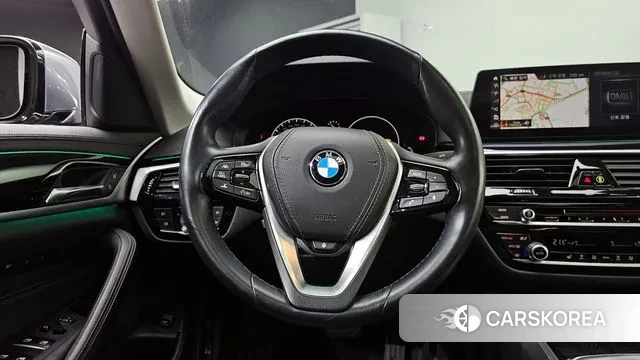 BMW 5 Series (G30) 2019 Серый из Кореи, фото 3