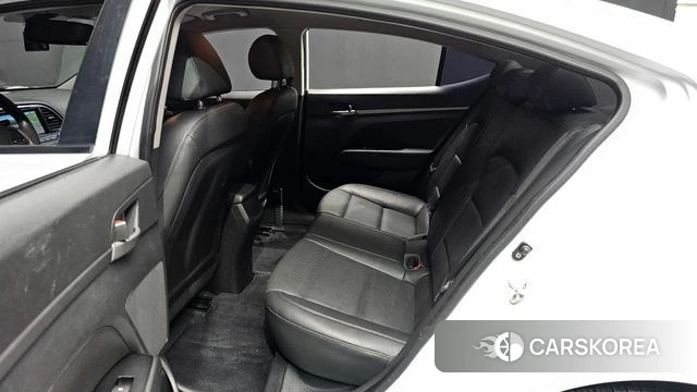 Hyundai Avante AD 2018 Белый из Кореи, фото 3