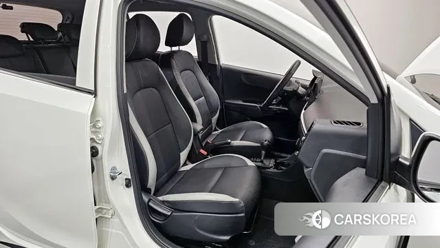 Kia Morning Urban (JA) 2023 Белый из Кореи, фото 3