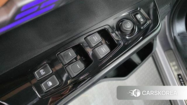 Ssangyong Torres 2022 Светло-серебряный цвет из Кореи, фото 3