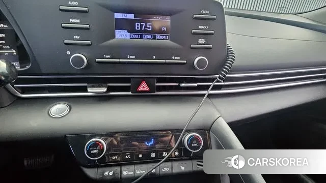 Hyundai Avante (CN7) 2021 Серебряный из Кореи, фото 3