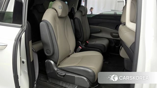 Kia The New Carnival 4th Generation 2024 Белый из Кореи, фото 3