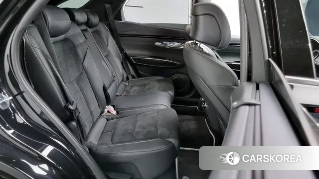 Genesis GV70 2023 Черный из Кореи, фото 3