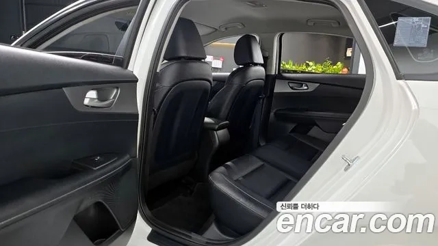 Kia Come New K3 2018 Белый из Кореи, фото 3