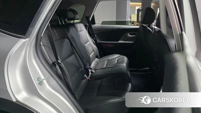 Kia Niro Plus 2022 Серебряный из Кореи, фото 3