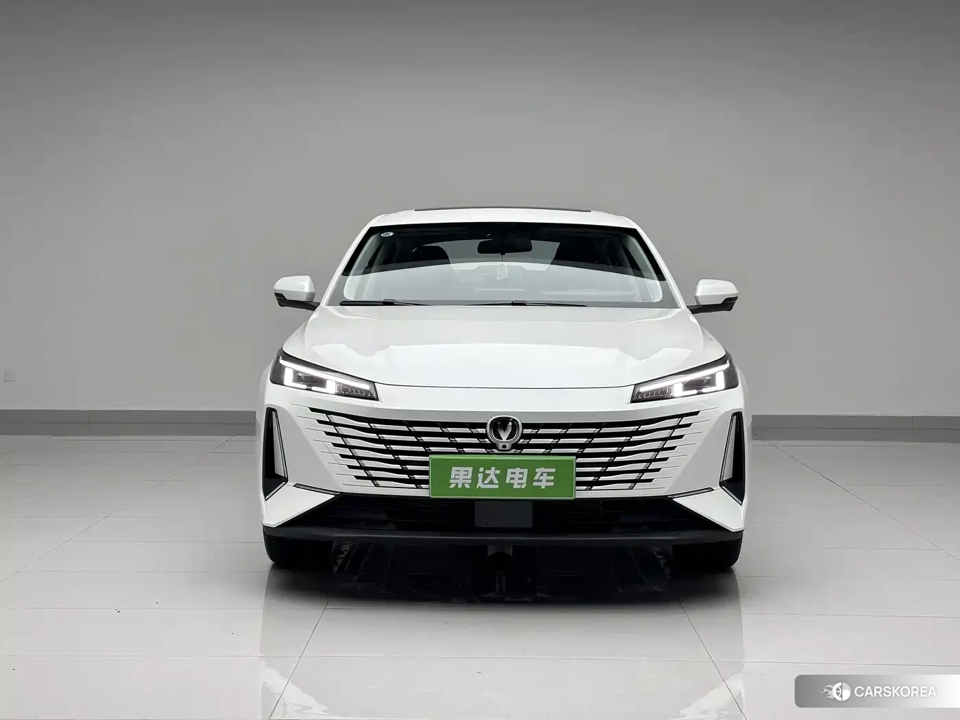 Chang'an Yidong 2026 Белый из Китая, фото 3