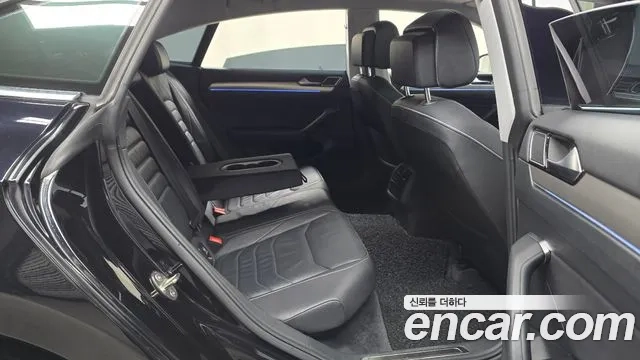 Volkswagen Arteon 2019 Черный из Кореи, фото 3