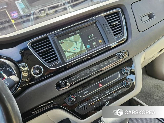 Kia All New Carnival 2018 Белый из Кореи, фото 3