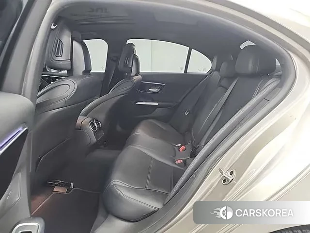 Mercedes-Benz C-Class W206 2022 Серебристо-серый из Кореи, фото 3