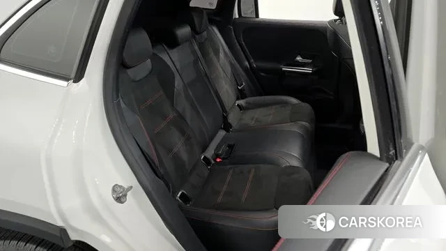 Mercedes-Benz GLA - Class H247 2020 Белый из Кореи, фото 3