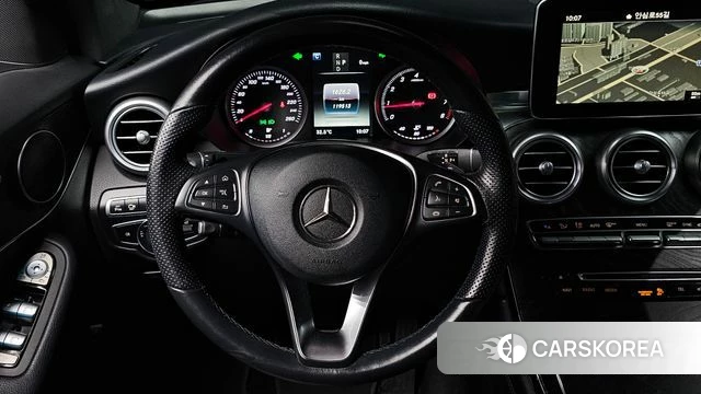 Mercedes-Benz GLC-Class X253 2019 Белый из Кореи, фото 3