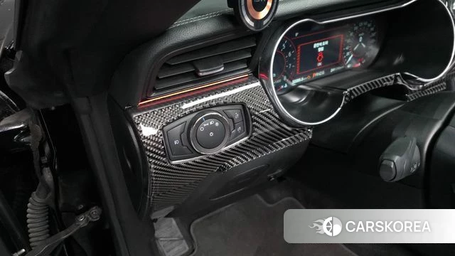 Ford Mustang 2019 Черный из Кореи, фото 3