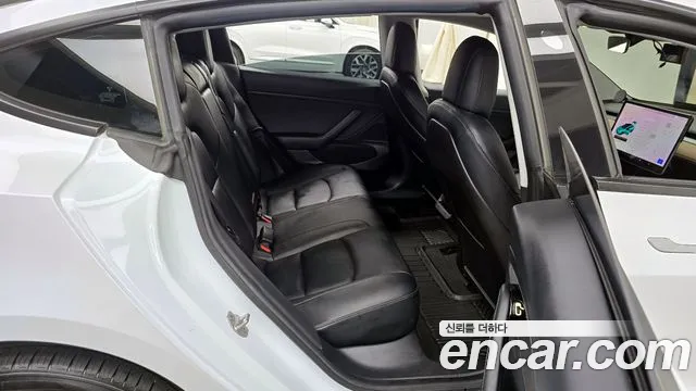 Tesla Model 3 2019 Белый из Кореи, фото 3