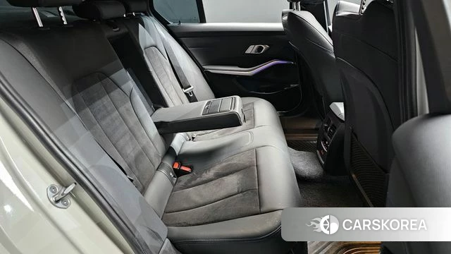 BMW 3 Series (G20) 2022 Белый из Кореи, фото 3
