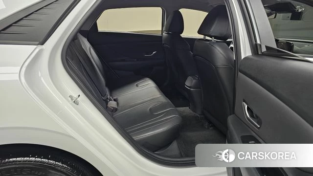 Hyundai Avante (CN7) 2022 Белый из Кореи, фото 3