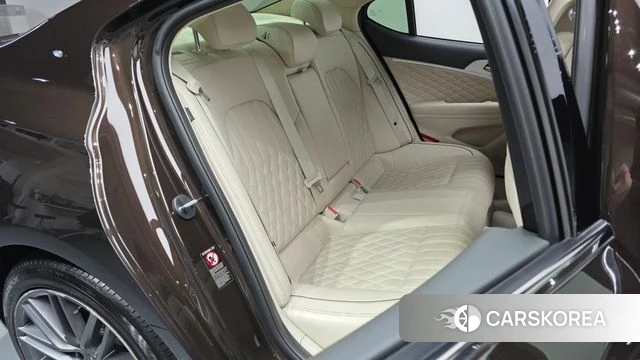 Genesis G70 2018 Коричневый из Кореи, фото 3