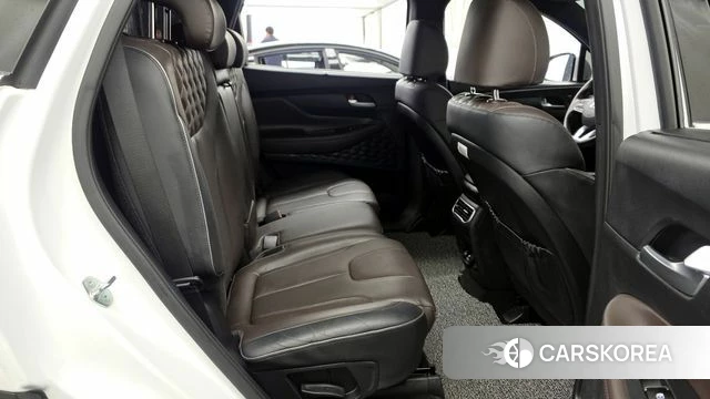 Hyundai The New Santa Fe 2023 Белый из Кореи, фото 3
