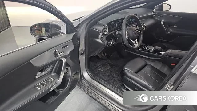 Mercedes-Benz A-Class W177 2020 Серый из Кореи, фото 3