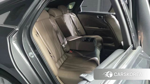 Kia K8 2023 Серый из Кореи, фото 3