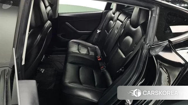 Tesla Model 3 2021 Черный из Кореи, фото 3