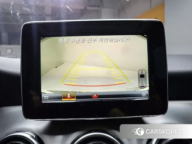 Mercedes-Benz GLA-Class X156 2019 Белый из Кореи, фото 3