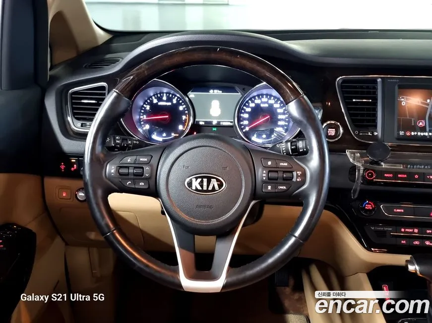 Kia The New Carnival id 1655930 из Кореи 3