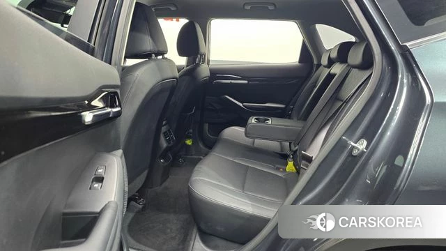 Kia Seltos 2022 Серый из Кореи, фото 3