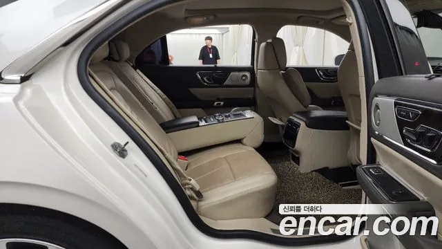 Lincoln Continental 10th Generation 2018 Белый из Кореи, фото 3