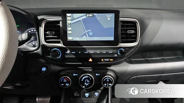 Hyundai Venue 2019 Белый из Кореи, фото 3