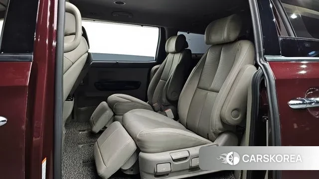 Kia The New Carnival 2018 Красный из Кореи, фото 3