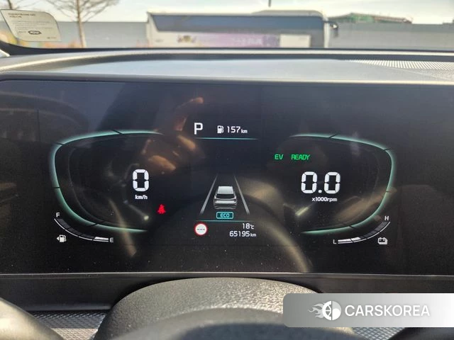 Kia Sportage 5th Generation Hybrid 2023 Белый из Кореи, фото 3