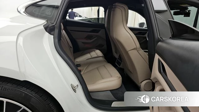 Porsche Taycan 2021 Белый из Кореи, фото 3