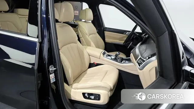 BMW X5 (G05) 2021 Черный из Кореи, фото 3