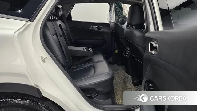 Kia Sportage 5th Generation Hybrid 2022 Белый из Кореи, фото 3