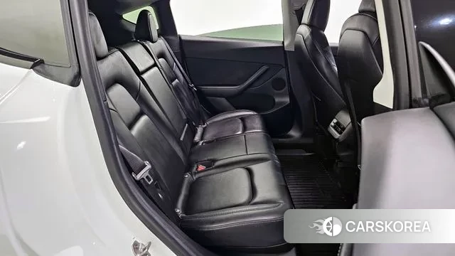 Tesla Model Y 2021 Белый из Кореи, фото 3