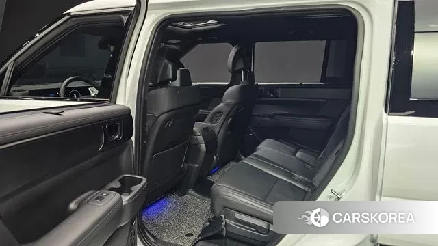 Hyundai Santa Fe (MX5) 2024 Белый из Кореи, фото 3