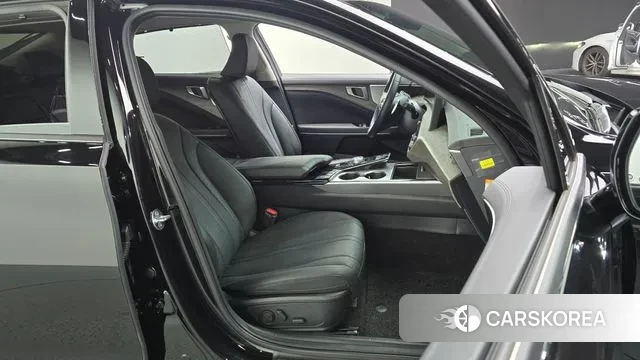 Kia K8 Hybrid 2023 Черный из Кореи, фото 3