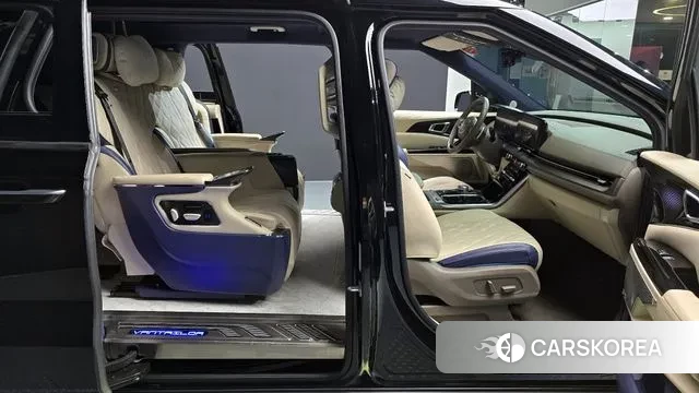 Kia Carnival 4th generation 2023 Черный из Кореи, фото 3