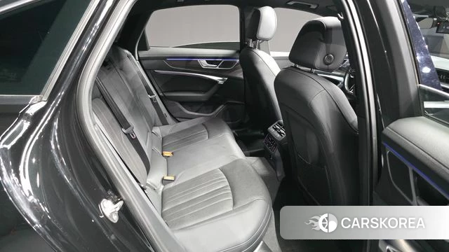 Audi A6 (C8) 2020 Черный из Кореи, фото 3