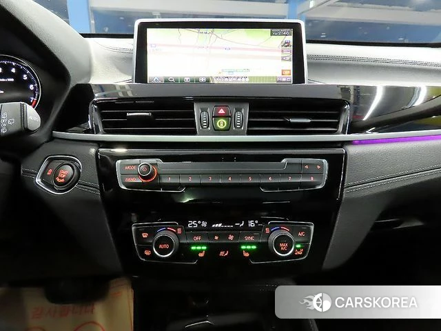 BMW X1 (F48) 2022 Серый из Кореи, фото 3