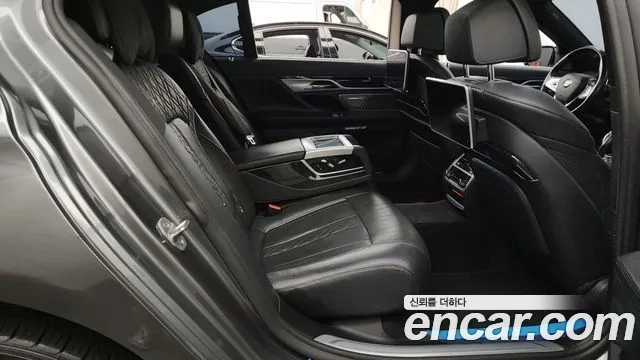 BMW 7 Series (G11) 2018 Серый из Кореи, фото 3