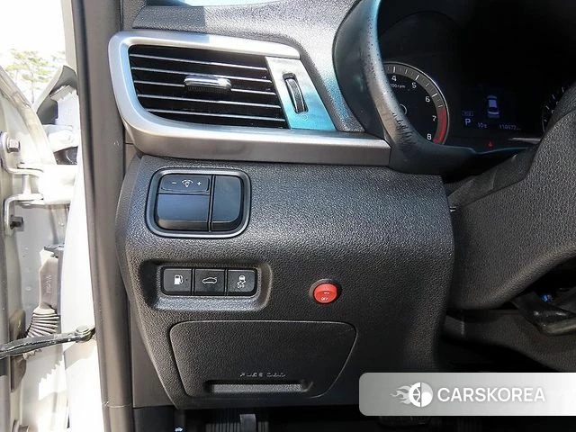 Kia The New K5 2nd generation 2018 Серебряный из Кореи, фото 3