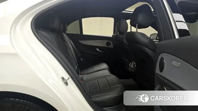 Mercedes-Benz E-Class W213 2021 Белый из Кореи, фото 3