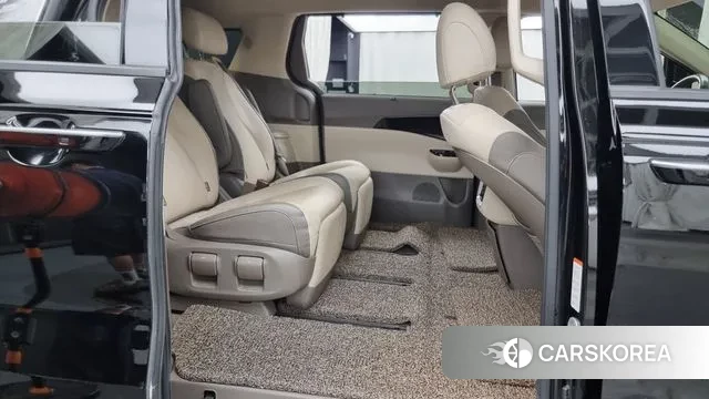 Kia Carnival 4th generation 2021 Черный из Кореи, фото 3