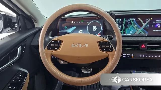 Kia EV6 2023 Белый из Кореи, фото 3