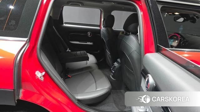 Mini Cooper Clubman 2023 Красный из Кореи, фото 3