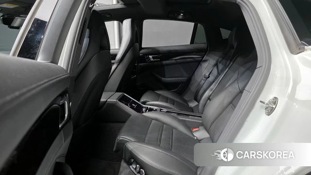 Porsche Panamera (971) 2018 Белый из Кореи, фото 3