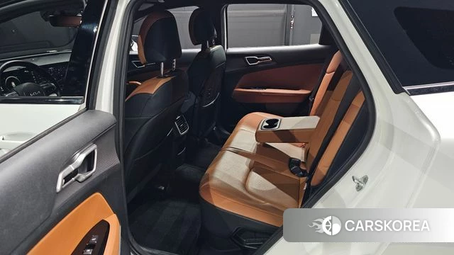Kia Sportage 5th Generation Hybrid 2022 Белый из Кореи, фото 3